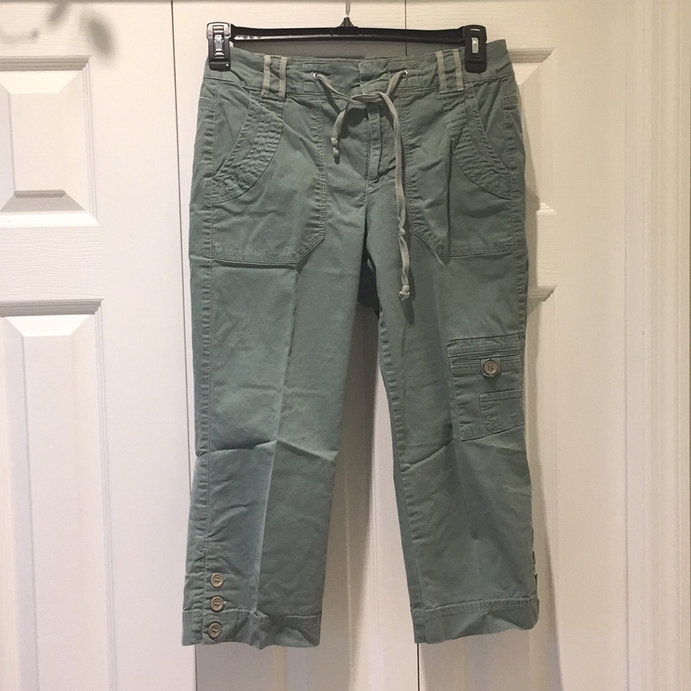 Gloria Vanderbilt Capri Cargo Pants